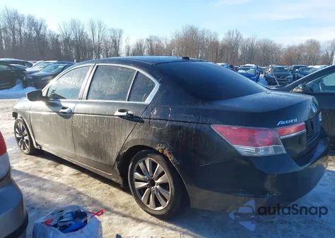 2012 Honda Accord 3.5 Ex-L из США, поврежденный, VIN 1HGCP3F81CA001357